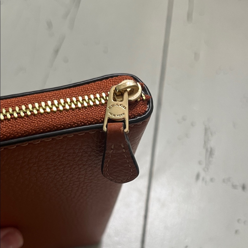 Coach Tan Leather Zip Wallet - Picture 7 of 7